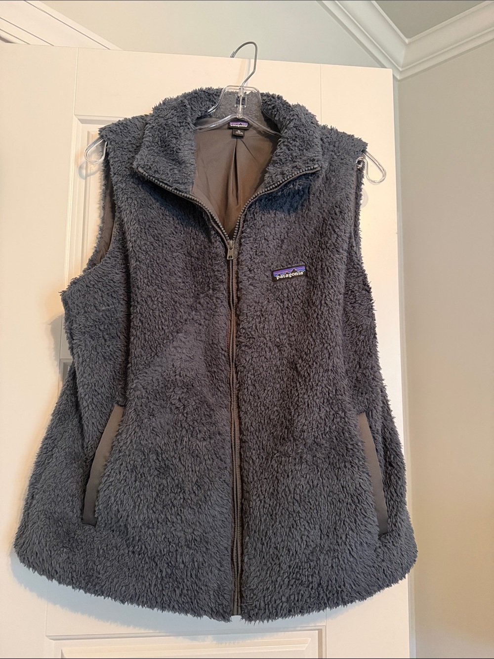 Patagonia Women's Dark Gray Sherpa Fleece Vest